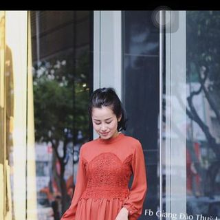 Đầm ren
