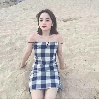 Đầm 2 dây caro