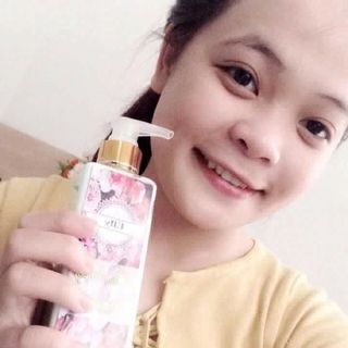 Khoá trắng elly