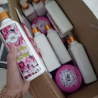Khoá trắng elly
