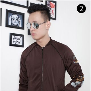 Áo khoác bomber thêu hình hình hổ ak812