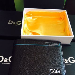 Chuyên sỉ ví da nổi tiếng dg boss gucci
