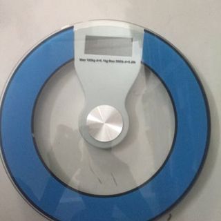 Cân sức khỏe điện tử