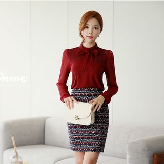 Áo kiểu thắt nơ voan phối ren