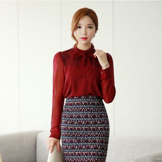 Áo kiểu thắt nơ voan phối ren