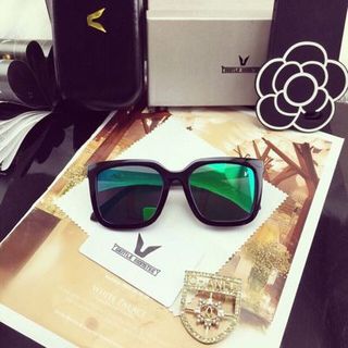 Gọng v da 970581