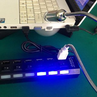 Hub usb 7 port có đèn led