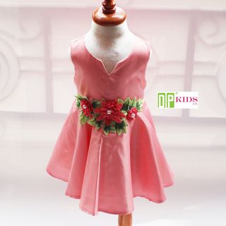 Đầm cổ chữ v đắp hoa hồng