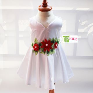 Đầm cổ chữ v đắp hoa hồng
