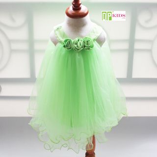 Đầm công chúa cổ yếm