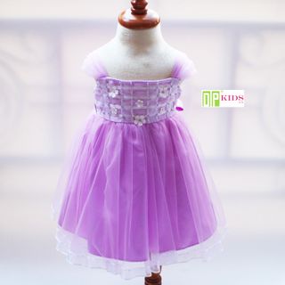 Đầm công chúa đính cườm
