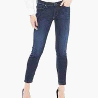Quần jeans nữ
