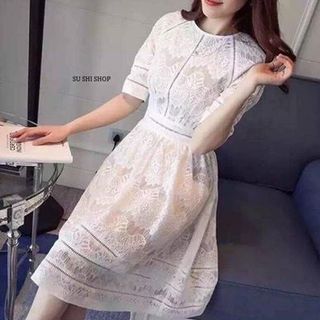 Đầm xòe ren họa tiết siêu cute