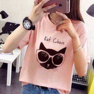 Áo thun in hình đầu mèo đeo kiếng