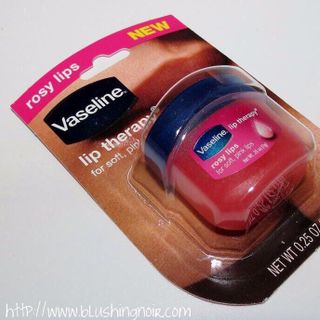 Son dưỡng môi trị thâm môi vaseline