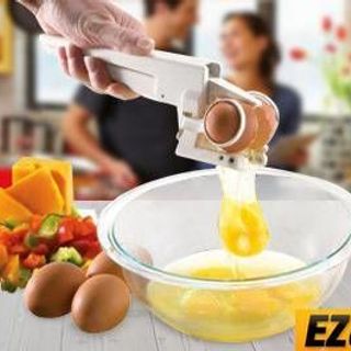 Dụng cụ tách lòng đỏ trứng ez cracker