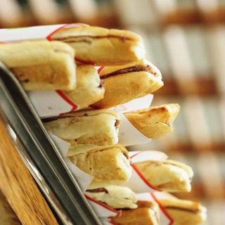 Bánh mì que nướng