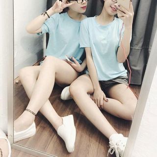 Áo thun trơn nữ kiểu form rộng tay lỡ màu nâu đất