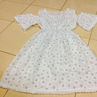 Đầm hoa babydoll siêu xinh