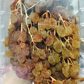 Nho khô nguyên cành - úc