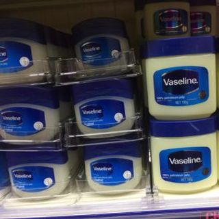 Vaseline từ úc