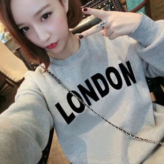 I-10 áo thun nữ vây cá tay dài xám in london