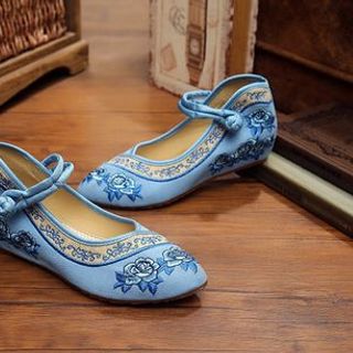 Giày vải giá rẻ