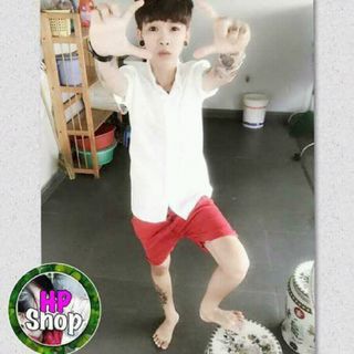 sơmi cổ trụ tay nqắn 
 đủ màu đủ size 
120k/cái