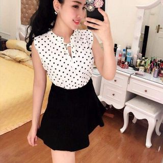 Áo sơ mi chấm bi sát nách