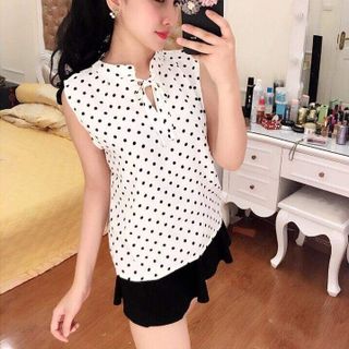 Áo sơ mi chấm bi sát nách