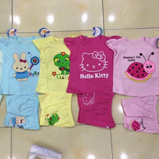Bộ tay ngắn bé gái hello ktty