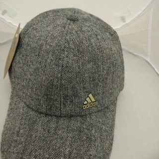Nón cap chất liệu dạ