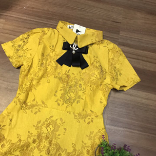 Đầm ren thiết kế nơ chanel