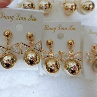 Bông tai thái lan hình chụp