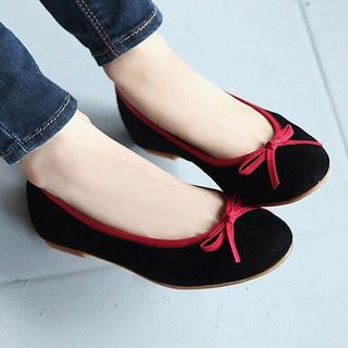 Giầy búp bê viền đỏ