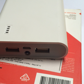 Sạc dự phòng jetpak 3sixt 8000mah