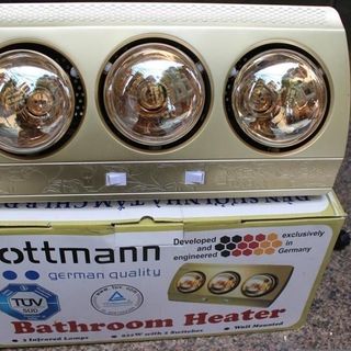 Đèn sưởi nhà tắm kottmann 3 bóng vàng