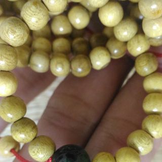 Vòng dâu tằm 6li 8li