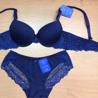 Bộ angela vic - size a75 b75 a80 b80