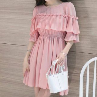 Đầm xòe chiffon bèo ngực dập li