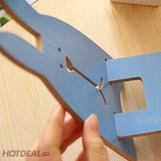 Giá đỡ bằng gỗ hình thỏ