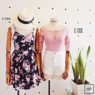 Đầm hoa xoè hàng thái y hình 100