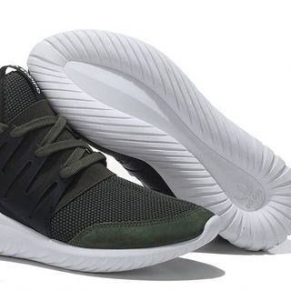 Giày adidas tubular cao cổ
