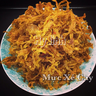 Khô gà mực xé cay