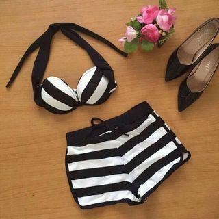 Bikini/ đò tắm/ đồ bơi