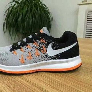 Giày nike bán sỉ