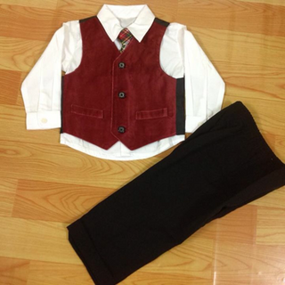 Bộ vest bé trai