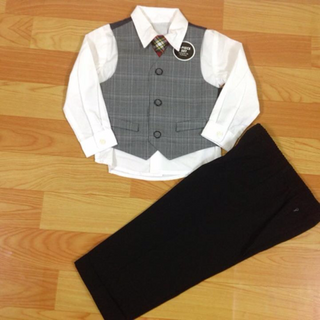 Bộ vest bé trai