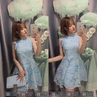 Đầm ren khóa kéo