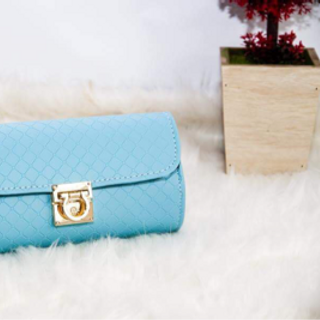 Clutch cầm tay khóa gập